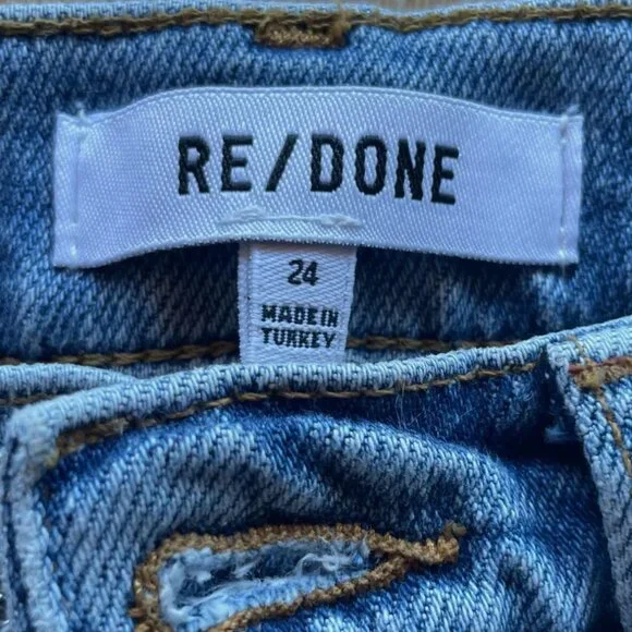 Say hello to your new favorite jeans! Re/Done 90s High Rise Ankle Crop, NWOT, 24